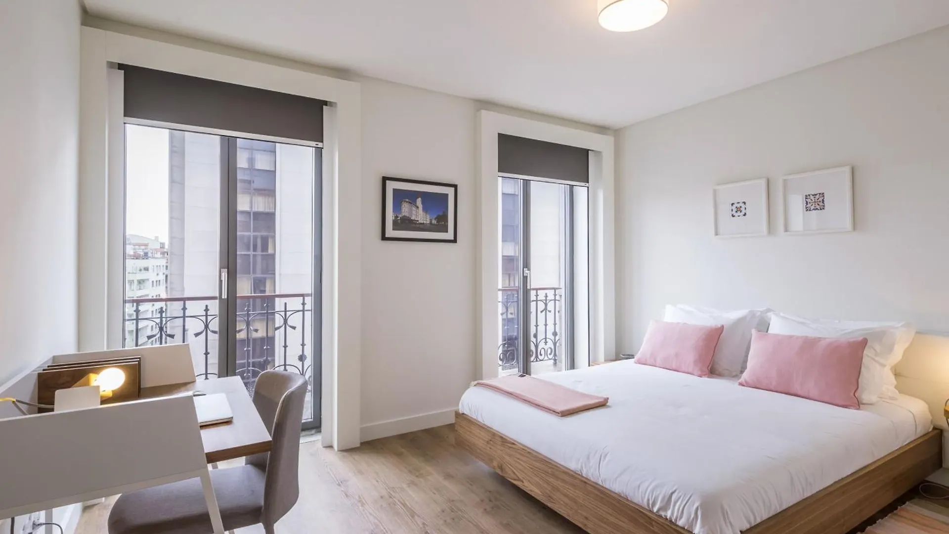 TravelingToLisbon Marquês de Pombal Apartamento  Lisboa